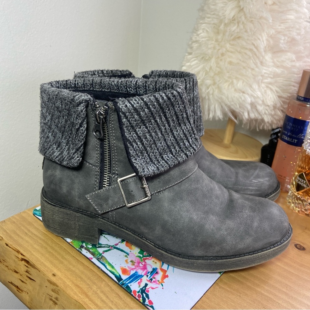 Rocket Dog Gray Side Zip Cuffed Ankle Booties size 8.5